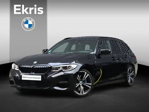 BMW 3-serie Touring 330e | High Executive | M Sportpakket | Panodak | Head-Up | Trekhaak | Adaptive 