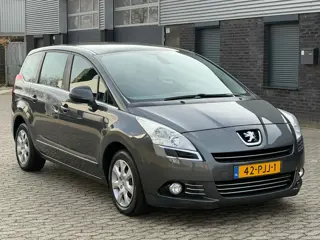 Peugeot 5008 1.6 VTi ST 5p.