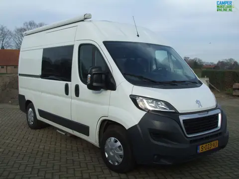 Mooie Buscamper Peugeot Boxer(NIEUWE motor,20.000km gelopen)