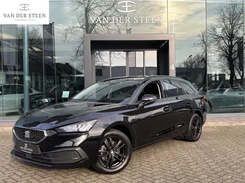 SEAT Leon Sportstourer 1.5 eTSI Style Business Intense Elekt. Trekhaak | Stuurwiel verwarming