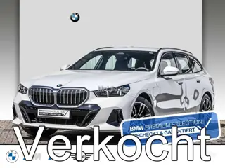 BMW 5 Serie Touring 530e xDrive M-SPORT ** LED, NAVI+, LEDER, 19-inch LMV, ALARM, M-ONDERSTEL ** 1e 