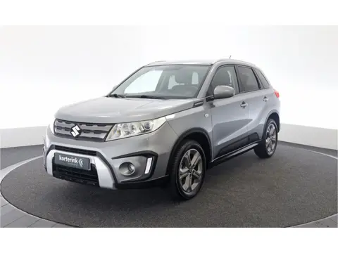 Suzuki Vitara 1.6 Exclusive | Trekhaak (bj 2016)