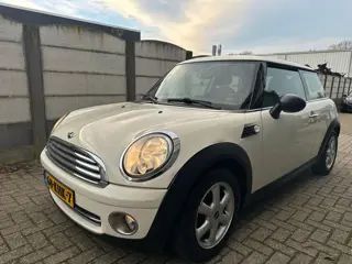 Mini Mini 1.4 One Business Line AIRCO/ LAGE KMSTAND/ NAVI/ LEUKE AUTO!