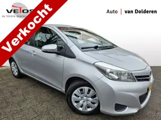 Toyota Yaris 1.3 VVT-i Aspiration Navi/Trekhaak (bj 2014)