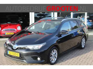 Toyota Auris Touring Sports 1.8 Hybrid Lease//Pano//Navi//Camera!!