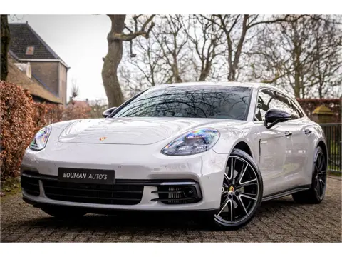 Porsche Panamera Sport Turismo 2.9 4 E-Hybrid 10 Years Edition Krijt Stoelventilatie 21" Achterasbes