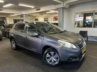 Peugeot 2008 1.2 PureTech *NAVI*2015*LED* (bj 2015)