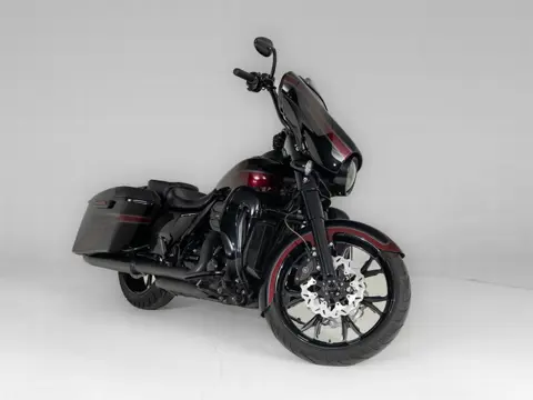 Harley-Davidson FLHX Street Glide (bj 2016)