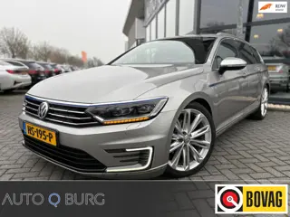 Volkswagen Passat Variant 1.4 TSI GTE Highline | Trekhaak | Pano | Stoelverwarming | Camera | PDC | 