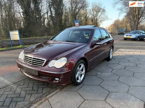 Mercedes-Benz Avantgarde 200 K op Nederlands kenteken!!