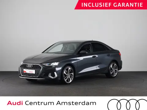 Audi A3 Limousine 30 TFSI Pro Line 110pk S-tronic | Stoelverwarming | 18 inch Lichtmetalen velgen | 