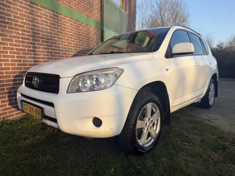 Toyota RAV4 2.2 D4D Linea Terra*2007*|Airco|Cruise|T-haak|4x4