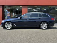 BMW 5 Serie Touring 540i xDrive High Executive Memory AUT. | Navi | Camera | Leer | 19'' LMV | Head-