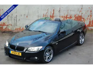 BMW 3 Serie 325i Cabrio M Sport Edition E93 / Navi / 2012 / 151DKM!