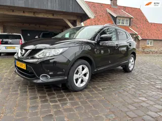 Nissan Qashqai 1.2 Premier Edition