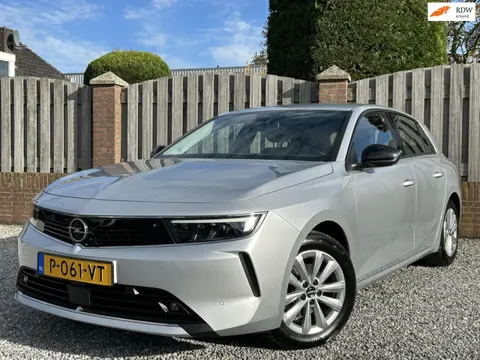 Opel Astra 1.2 Edition