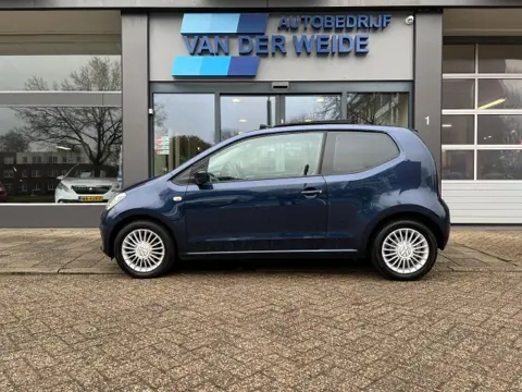 VOLKSWAGEN UP 1.0 High up