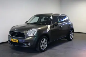 MINI COUNTRYMAN 1.6 ONE Pano, Airco, LMV,