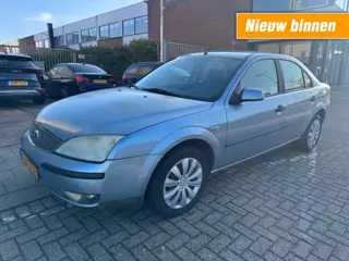 FORD MONDEO 1.8-16V Ambiente RIJDT GOED NAP APK 5-2026 inruil koopje