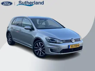 Volkswagen e-Golf e-Golf Virtual Cockpit | Lederen bekleding | Achteruitrijcamera | Warmtepomp | SOH