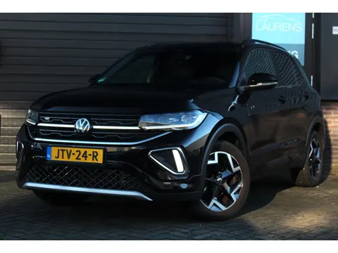 Volkswagen T-Cross 1.5 TSI R-Line Edition | Trekhaak | Stoelverwarming | Adaptieve cruise control | 