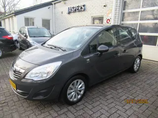 Opel Meriva 1.4 Turbo Color Edition