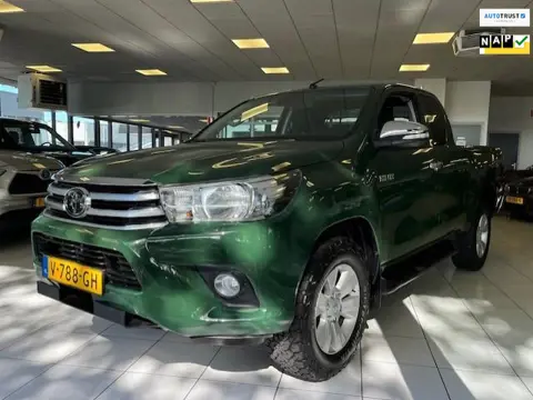 Toyota HiLux 2.4 D-4D-F Xtra Cab Professional 4X4/1e Eigenaar/NAP/Camera/Airco/Navi/Cruise control
