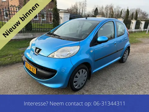 Peugeot 107 1.0-12V XS inruil koopje Let op: Wij hanteren scherpe handels prijzen Niet vragen naar “