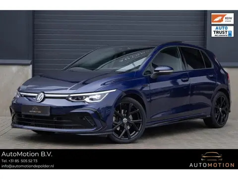 Volkswagen Golf 1.5 eTSI R-Line Business+ PANO CAMERA ACC CARPLAY