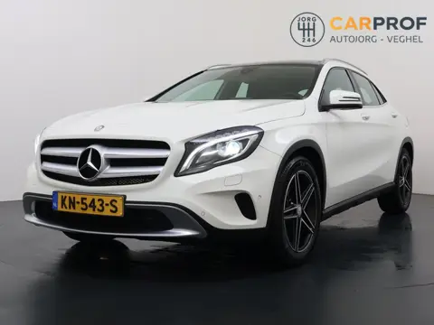 Mercedes-Benz GLA-klasse 180 Prestige Urban | Panoramadak | Stoelverwarming | Automaat