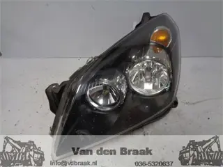 Opel Astra 2004-2010 Koplamp links