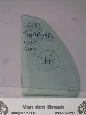 Toyota Yaris 5 drs 2005-2011 Scheerruit links achter