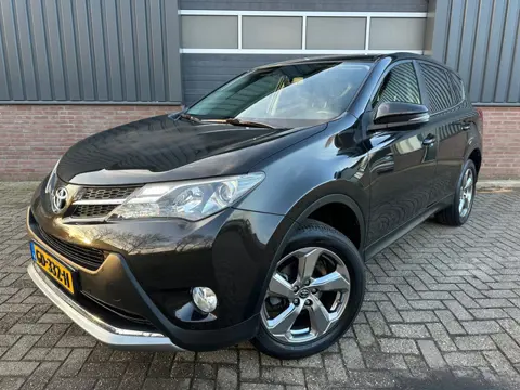 Toyota RAV4 2.0 Style 4WD / NAP / Trekhaak / Achteruitrijcamera