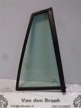 Skoda Fabia Combi 2001-2008 Scheerruit rechts achter