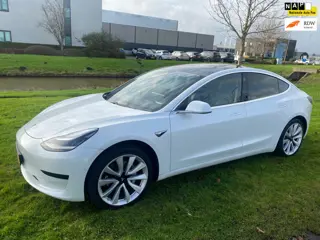 Tesla Model 3 2019 * Standard RWD Plus 60 kWh * 145.000 KM NAP !! BTW !!