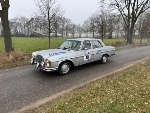 Mercedes-Benz 280SE 3.5 V8 Automaat Rally uitgevoerd