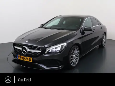 Mercedes-Benz CLA-Klasse 180 AMG line | Trekhaak LED