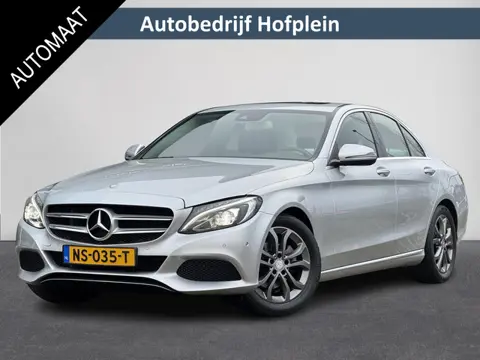 Mercedes-Benz C-klasse C180 Prestige Automaat | Nieuwe APK! | Navigatie | LED Verlichting | Dode Hoe