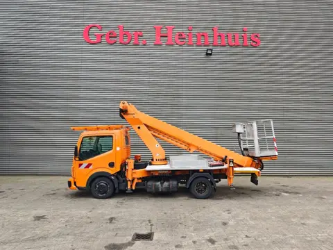 Renault Maxity 120 DXI Ruthmann TB 220 (bj 2011)