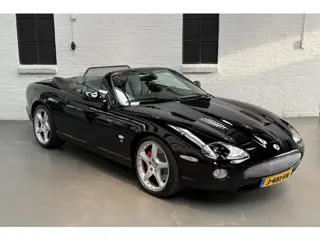 Jaguar XKR-S 406PK 4.2 V8 Convertible THE BEST AVAILABLE! Unieke staat en historie, volledig nieuw!