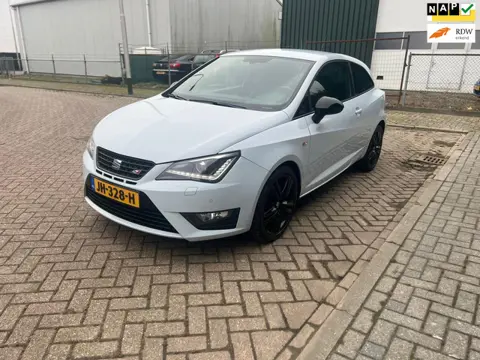 Seat Ibiza SC 1.8 TSI Cupra Half Leder Cruise Navi Airco Stoel Verwarming Pdc Voor En Achter Bom Vol