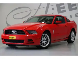 Ford USA Mustang 3.7 V6/ Handgeschakeld/ Sportuitlaat/ Cruise Control/