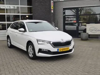 Skoda Scala 1.0 TSI 85KW Sport Business, cruise, LED, climatronic, app connect, pdc, privacy glas