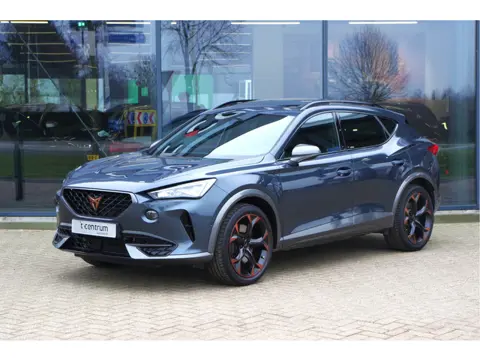 CUPRA Formentor 1.4 e-Hybrid 245 PK VZ Copper Edition PHEV, Panoramadak, Adap. Cruise Control, Camer