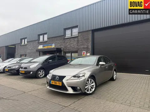 Lexus IS 300h Edition | 2E EIGENAAR | 12MND GARANTIE | AUTOMAAT | NAVI | BLUETOOTH | LED |  LMV |