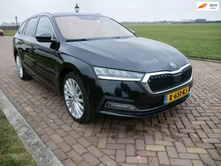 Skoda Octavia Combi 1.4 TSI iV PHEV Business Edition Plus ** 13999 NETTO **