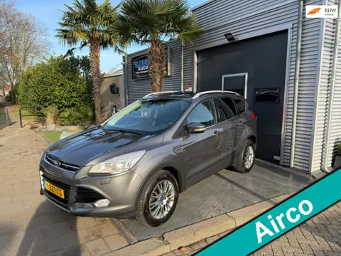 Ford Kuga 1.6 Titanium AIRCO ECC Pano Dak Vele Extra's