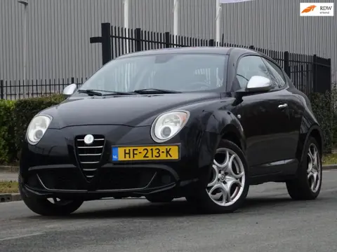 Alfa Romeo MiTo 1.4 CARPLAY/NAVI/CV/APK 2027
