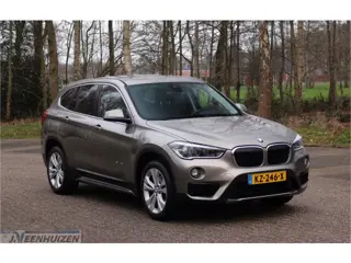 BMW X1 sDrive18i Centennial High Executive 2017 Navi Cruise