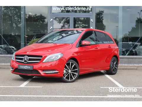 Mercedes-Benz B-Klasse 180 Ambition | Spiegelpakket | Nightpakket | Zitcomfortpakket | licht- en zic